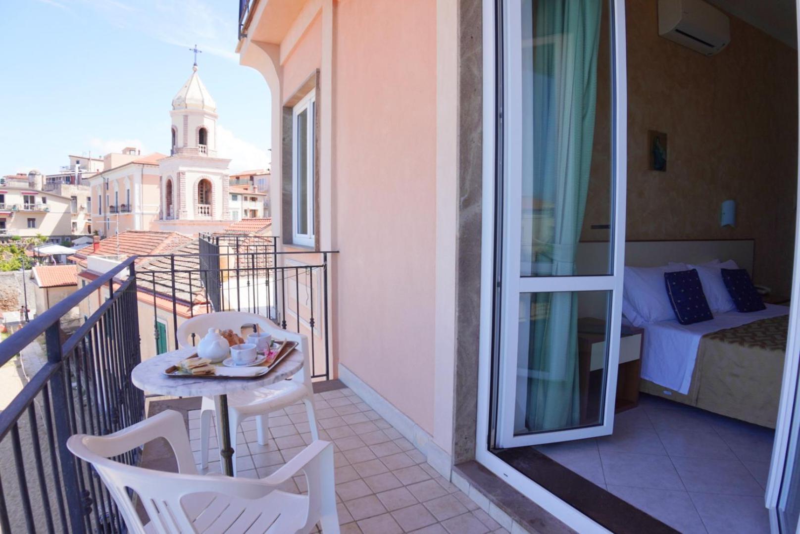 New Hotel Sonia Santa Maria di Castellabate Zewnętrze zdjęcie